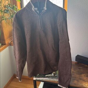 Woolrich Men's size LARGE Dark Brown 1/4 Zip Sweater